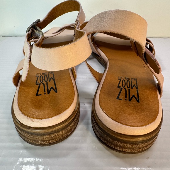 Miz Mooz Lakelyn Pink Sandals - Picture 5 of 8